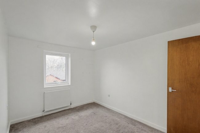 Flat 17, St Johns Court, Sholebrook Avenue, Leeds, LS7 3HD 2