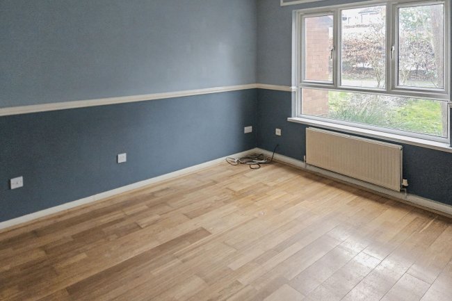 31 Highlands Walk, Stourton, Leeds, West Yorkshire, LS10 4RP 10