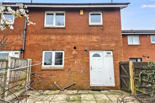 31 Highlands Walk, Stourton, Leeds, West Yorkshire, LS10 4RP 10