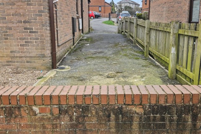 35 Marmion Avenue, Bradford, West Yorkshire, BD8 0PP 7