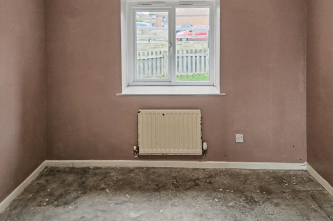 35 Marmion Avenue, Bradford, West Yorkshire, BD8 0PP 7