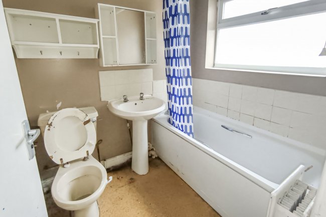 43 Florence Street, Walsall, WS1 2LQ 2