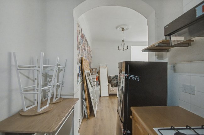 Flat 2, Bankside, Brock Lane, Maidenhead, SL6 1LP 9