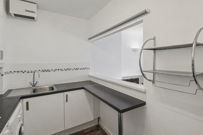 Flat 11, Mauleverer House, Horsefair, Boroughbridge, York, North Yorkshire, YO51 9AA 1