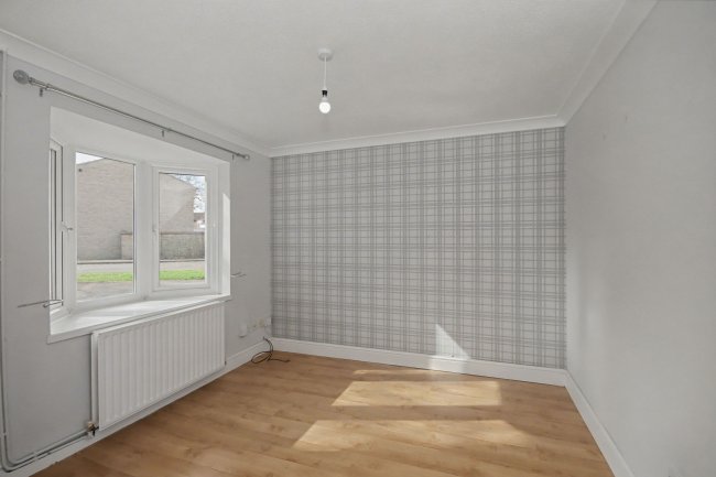 37 Stamper Street, Bretton, PE3 9JS 4