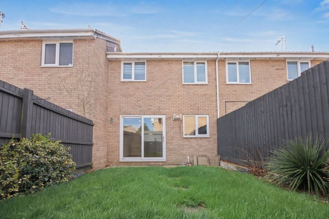 37 Stamper Street, Bretton, PE3 9JS 4