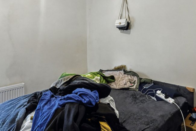 37 Carlyle Road, Birmingham B16 9BH 7