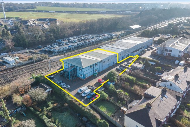 Monaco House, 1 Monaco Way, Station Road, Kings Langley, Hertfordshire, WD4 8LQ 14