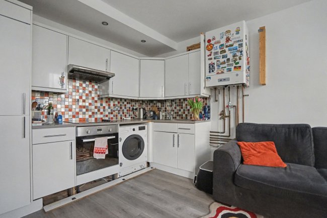 153A Dulwich Road, Herne Hill, London, SE24 0NG 6