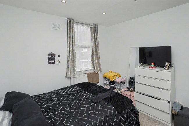 153B Dulwich Road, Herne Hill, London SE24 0NG 7