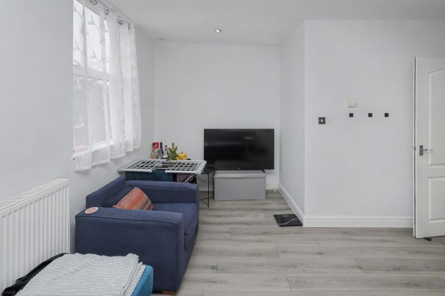 153B Dulwich Road, Herne Hill, London SE24 0NG 7