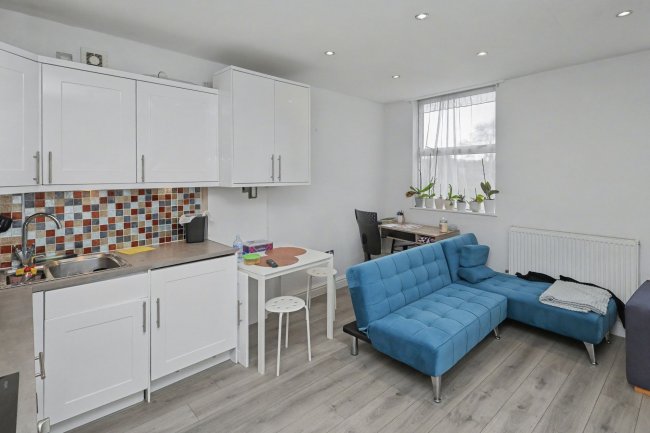 153B Dulwich Road, Herne Hill, London SE24 0NG 7