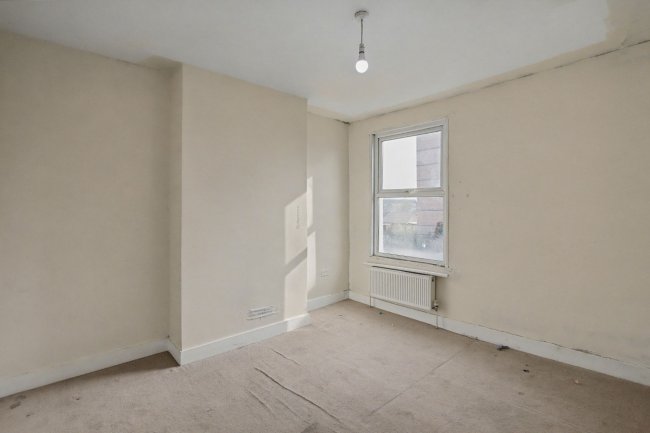 64 Chesterford Road, Manor Park, London, E12 6LB 3