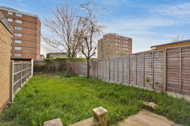 64 Chesterford Road, Manor Park, London, E12 6LB 3