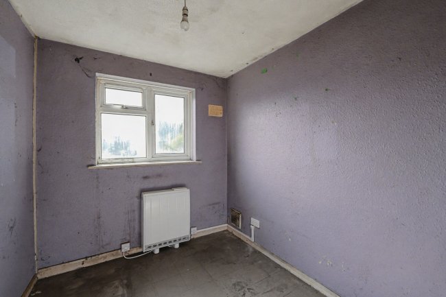 Flat 1 Gurdons, Chawton Park Road, Alton, GU34 1RF 5