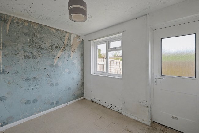 Flat 7 Gurdons, Chawton Park Road, Alton, GU34 1RF 6