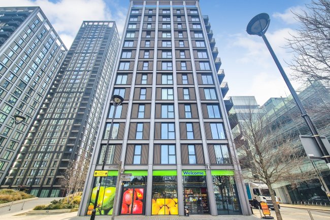 Southern Co-Op, 3 Fell Road, Queens Quarter, Croydon, CR0 1LL 9