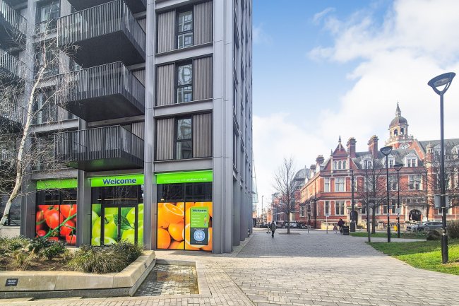 Southern Co-Op, 3 Fell Road, Queens Quarter, Croydon, CR0 1LL 9