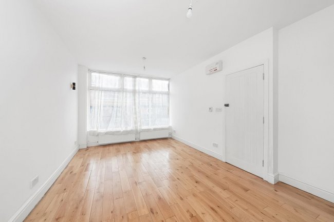48 Norwood High Street, Norwood, London SE27 9NR 7