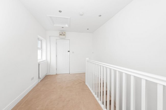 48 Norwood High Street, Norwood, London SE27 9NR 7