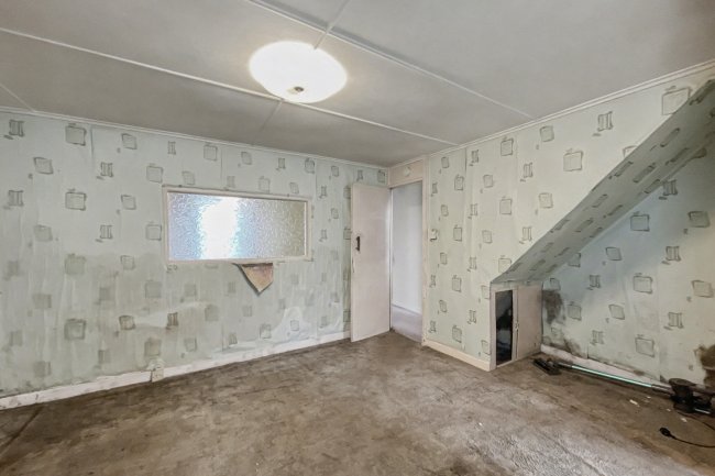 5 Fore Street, St. Dennis, St. Austell, PL26 8AF 10