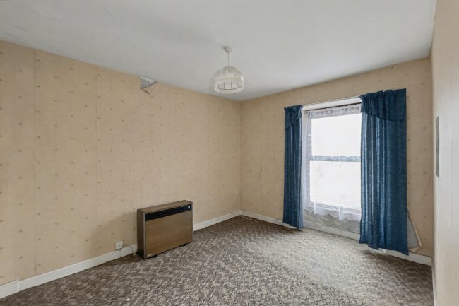 5 Fore Street, St. Dennis, St. Austell, PL26 8AF 10
