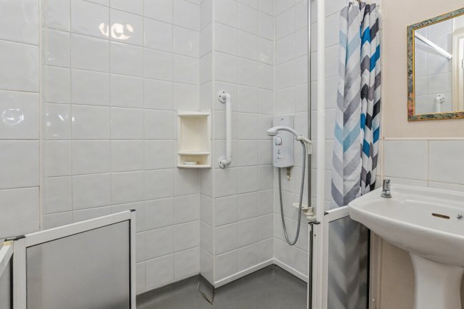 Flat 1, 2 Carshalton Road, Blackpool, FY1 2NR 3