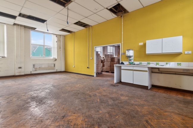 Waverley Works, Effingham Road, Sheffield, S4 7YP 7