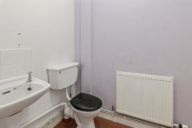 34 Eaves Street, Blackpool, Lancashire, FY1 2NH 9