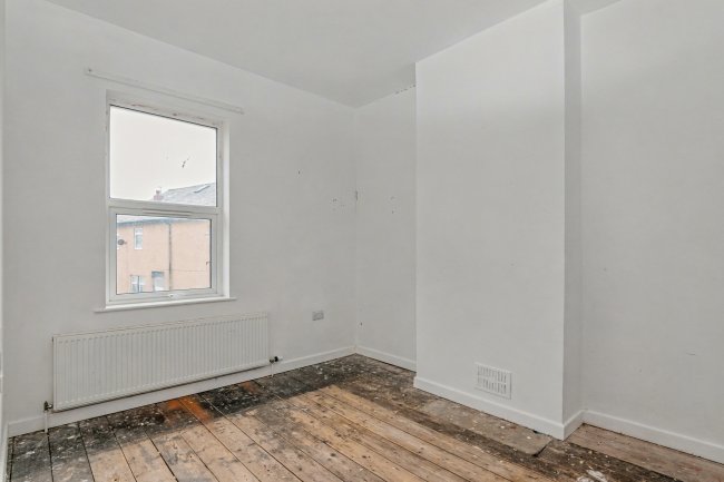 34 Eaves Street, Blackpool, Lancashire, FY1 2NH 9