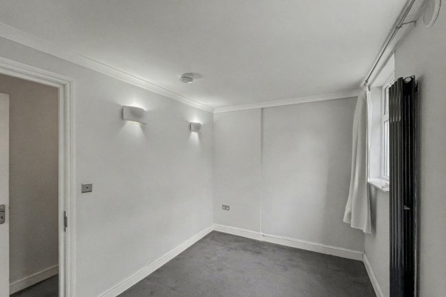 11a Oliver Avenue, South Norwood, London, SE25 6TY 4