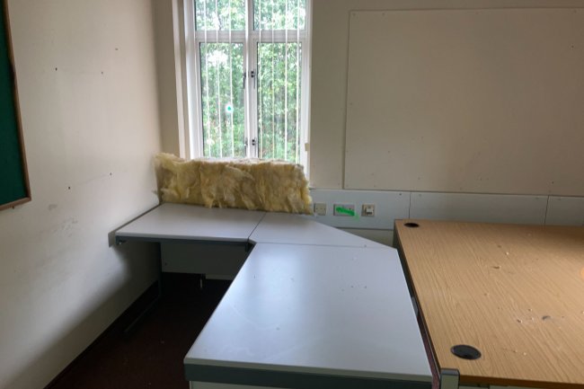 Blandford House & Blandford Cottage North, Vale Croft Woods, Shoe Lane, Farnborough, Hampshire, GU11 2HE 3