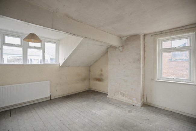 8 Bayswater Row , Leeds, West Yorkshire, LS8 5LH 5