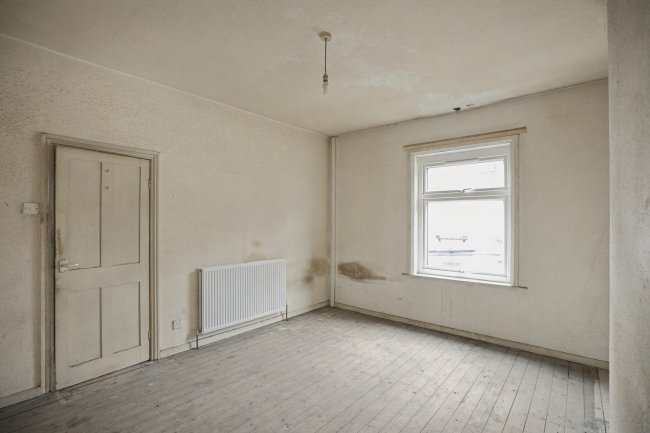 8 Bayswater Row , Leeds, West Yorkshire, LS8 5LH 5