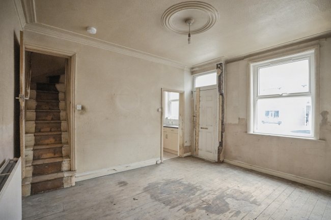 8 Bayswater Row , Leeds, West Yorkshire, LS8 5LH 5