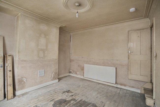 8 Bayswater Row , Leeds, West Yorkshire, LS8 5LH 5