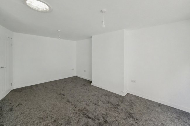 16 Barcheston Close, Oakwood, Derby, DE21 2QG 1