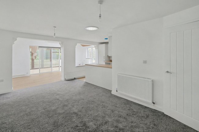 16 Barcheston Close, Oakwood, Derby, DE21 2QG 1