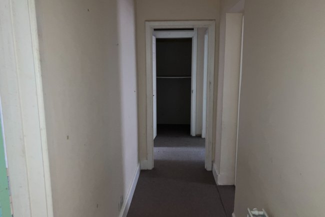 Vine Cottage, Vale Croft Woods, Shoe Lane, Farnborough, Hampshire, GU11 2HE 4