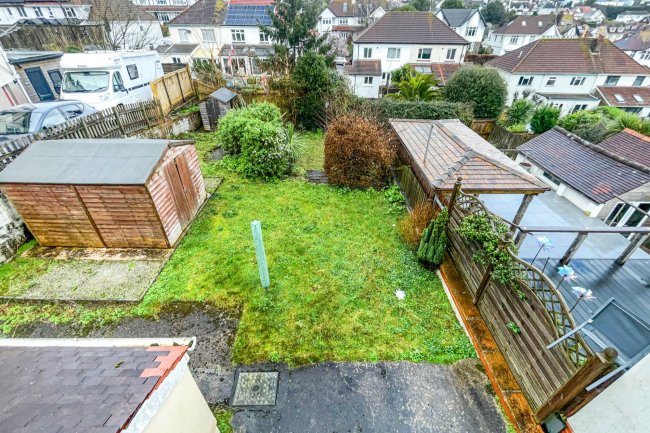 18 Kingshurst Drive, Paignton, Devon TQ3 2LT 3