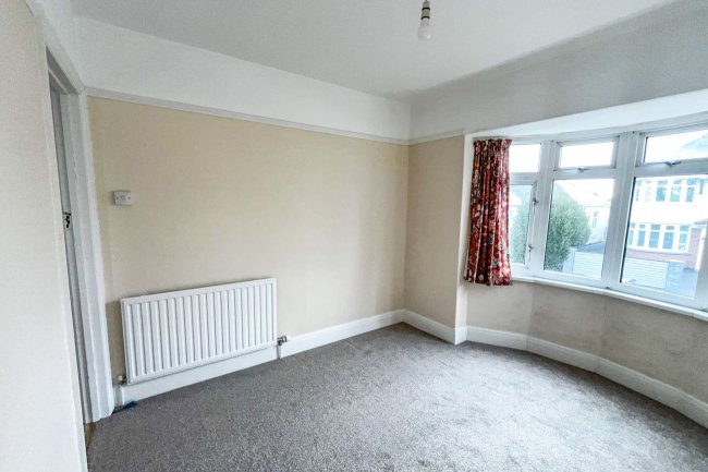 18 Kingshurst Drive, Paignton, Devon TQ3 2LT 3