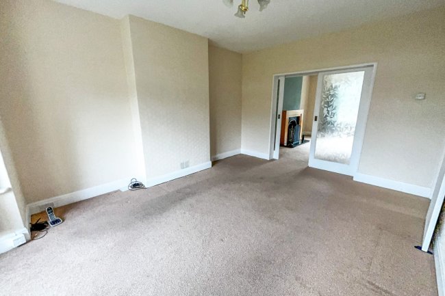 18 Kingshurst Drive, Paignton, Devon TQ3 2LT 3