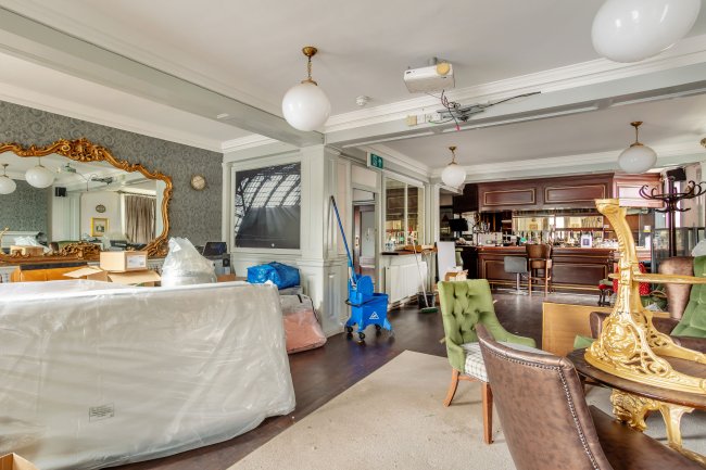 Great Western Hotel, St David's Station Approach, Exeter, EX4 4NU 4