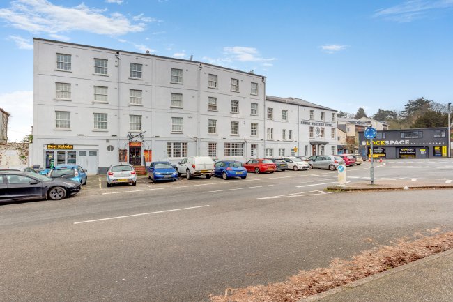 Great Western Hotel, St David's Station Approach, Exeter, EX4 4NU 4