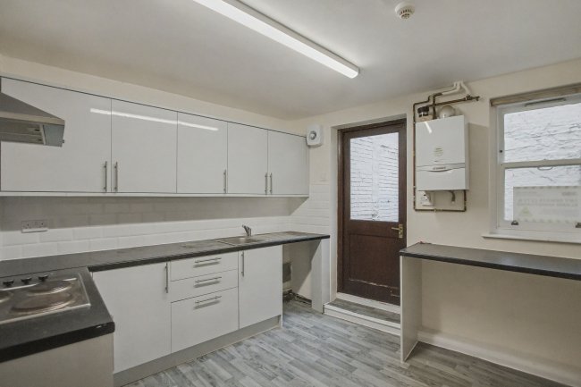 57a Grafton Road, Kentish Town, London, NW5 3EL 2