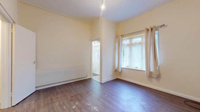 GF Flat 2, 12 Kings Avenue, Ealing, London, W5 2SH 6