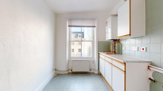 Flat E, 47 Gloucester Street, Westminster, London, SW1V 2DB 5