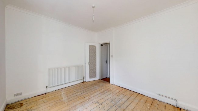 Flat E, 47 Gloucester Street, Westminster, London, SW1V 2DB 5