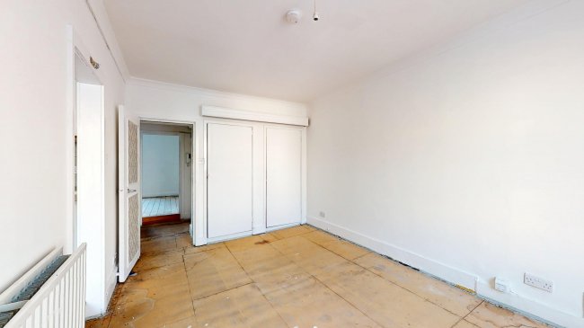 Flat E, 47 Gloucester Street, Westminster, London, SW1V 2DB 5