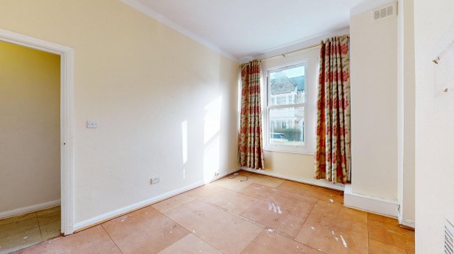 Flat A, 23 Kingscourt Road, Streatham Hill, London, SW16 1JA 8